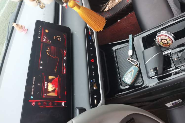 Used CHANGAN Ruicheng PLUS 2023 1.5T DCT Prestige Edition
