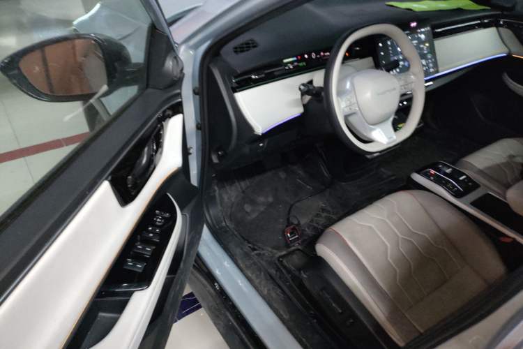 Used Honda e:NS2 2024 Light-Chasing Version