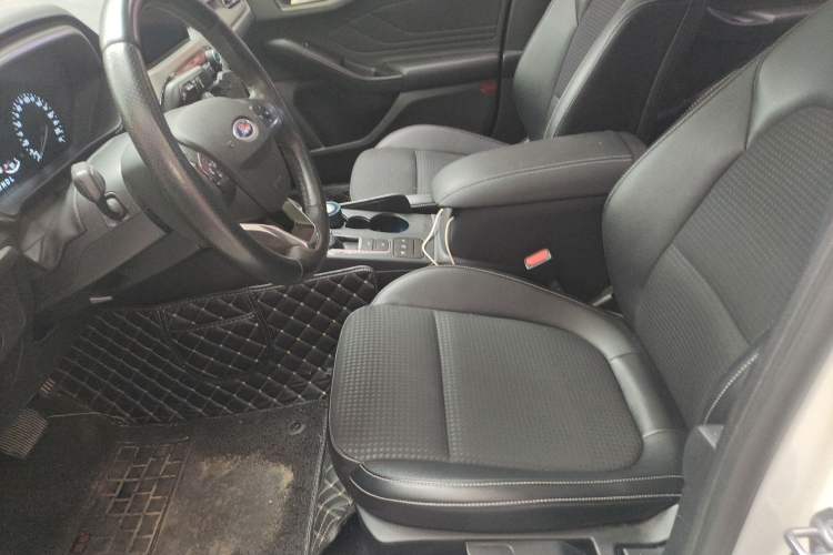 Used Ford Focus 2020 Sedan EcoBoost 180 Automatic Trend Edition Left Front Seat