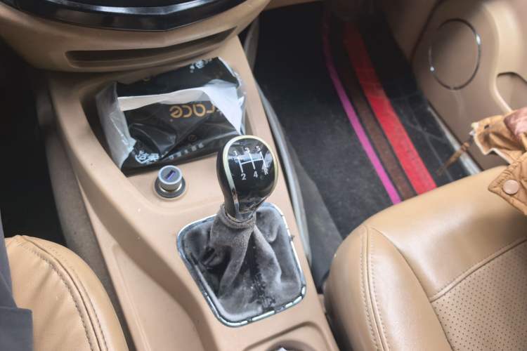 Used Wuling Hongguang 2013 1.5L S Comfort Model