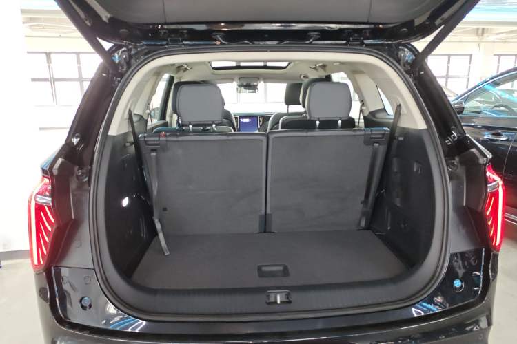 Used Hongqi HS7 PHEV 2024 2.0T PHEV Four-Wheel Drive Flagship Edition 6 Seats