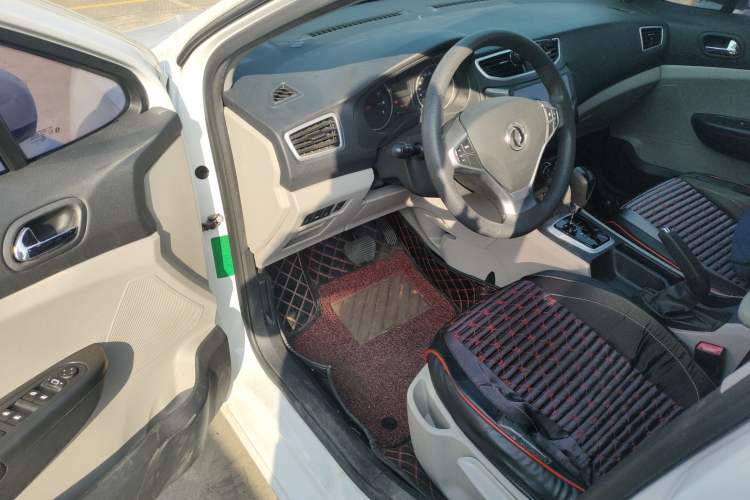 Used Dongfeng Aeolus L60 2015 1.8L Automatic New Enjoyment Model
