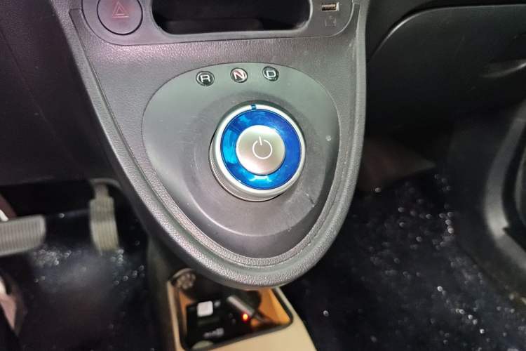 Used ORA Black Cat 2021 301 km Basic Version
