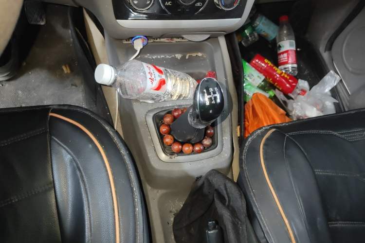 Used BAIC Weiwang M20 2014 1.5L practical type BJ415A Gear Lever