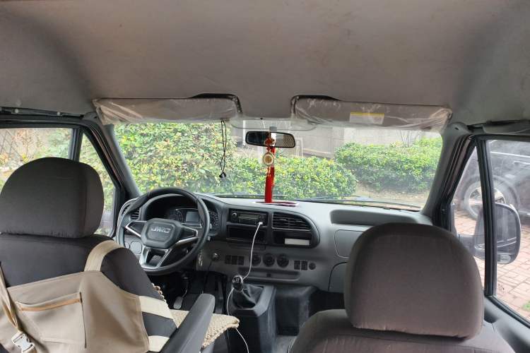 Used JMC Transit 2017 2.8T Commercial Version Long Wheelbase Mid-Roof 6/7/8-Seater JX493