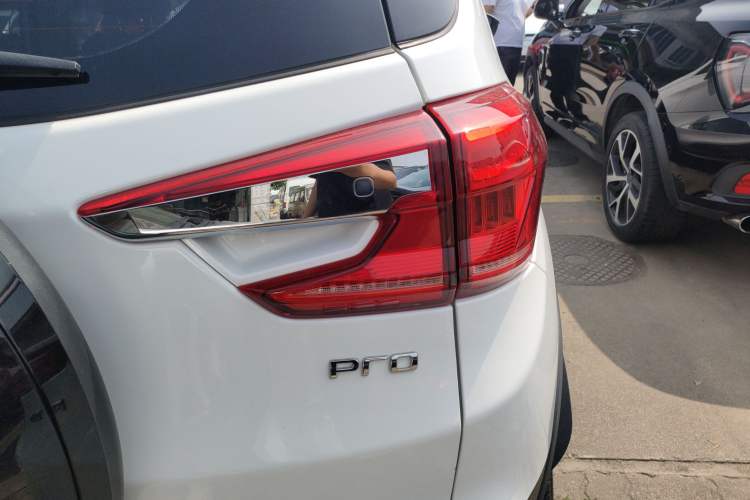 Used BYD Yuan Pro 2021 401 km Deluxe Version Right Rear Taillight