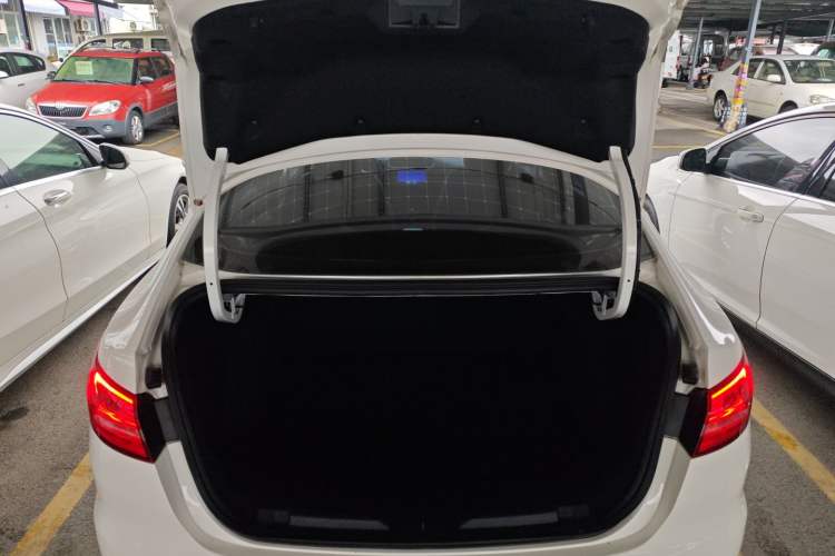 Used Ford Escort 2019 Revised Version 1.5L Automatic Enjoyment Type China VI Standard
