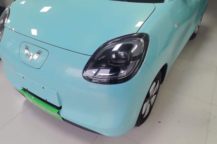 Used Wuling Hongguang MINIEV 2025 Four-Door Version Advanced Edition
