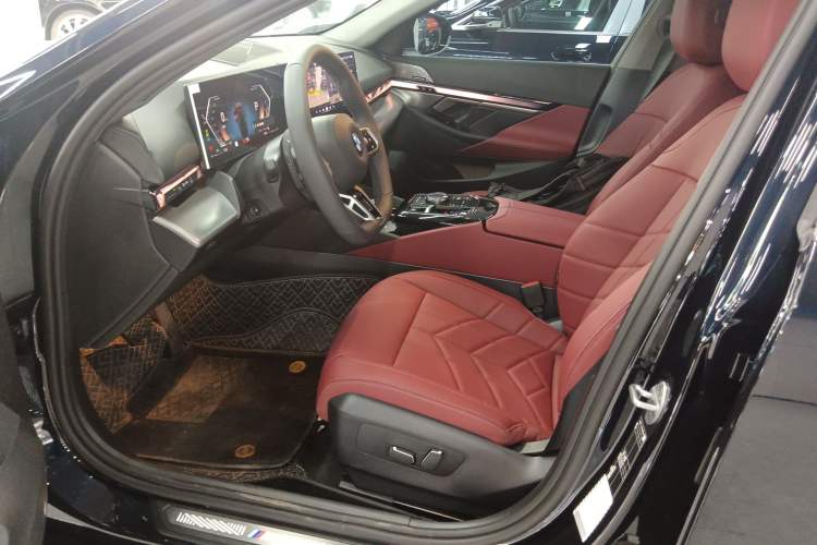 Used BMW 5 Series 2026 530Li Leading M Sport Package