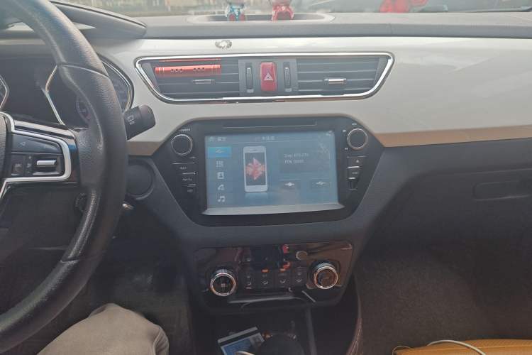 Used JAC Refine S2 2015 1.5L Manual Luxury Model
