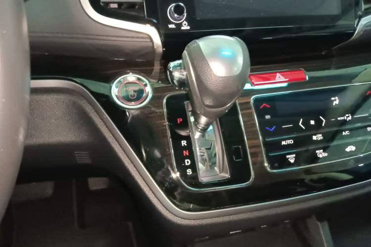 Used Honda Odyssey 2019 2.0L Rui·Zhi Zhen Edition
