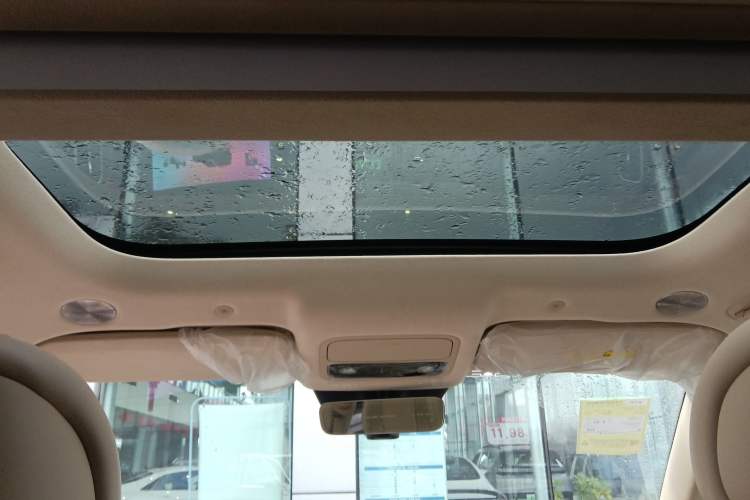 Used Hima AITO M9 2025 Extended-Range Ultra Version 52 kWh 6-Seater Headliner