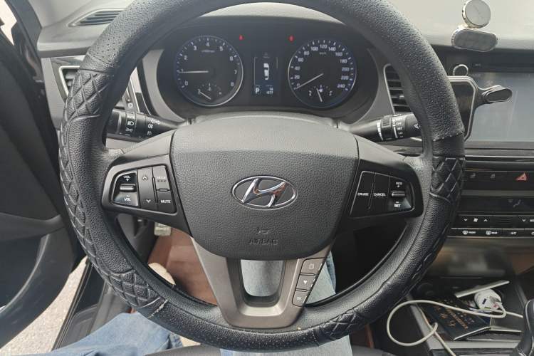 Used Hyundai Mistra 2014 1.8L Automatic Smart GLS
