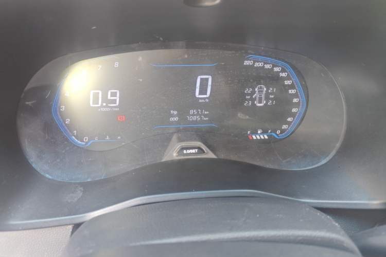 Used Wuling Hongguang S3 2018 1.5L Manual Luxury Model China V Standard