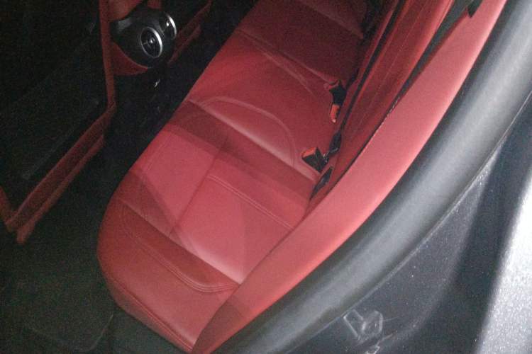 Used Alfa Romeo Stelvio 2017 2.0T 200HP Luxury Edition