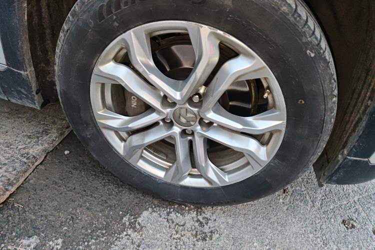 Used Nio ES8 2020 415 km Range 6-Seater Version
