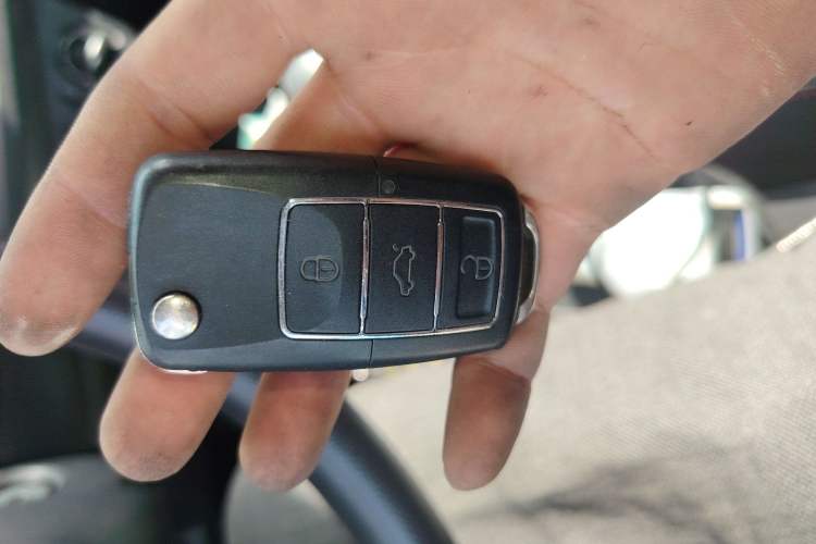 Used Suzuki Swift 2013 1.5L Automatic Standard Edition Vehicle Key