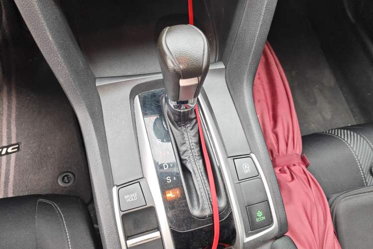 Used Honda Civic 2016 220TURBO CVT Luxury Edition
