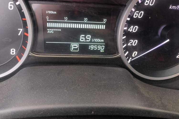 Used Nissan Sylphy 2022 Classic 1.6XE CVT Comfort Edition Odometer Close Up