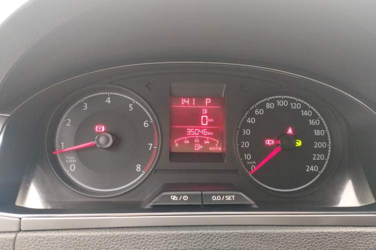 Used Volkswagen Santana 2018 1.5L Automatic Comfort Edition
