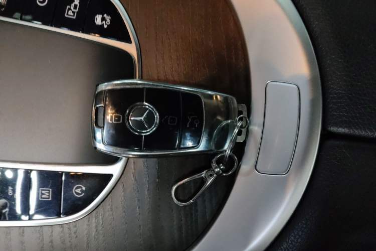 Used Mercedes-Benz GLC 2020 GLC 300 L 4MATIC Dynamic Edition