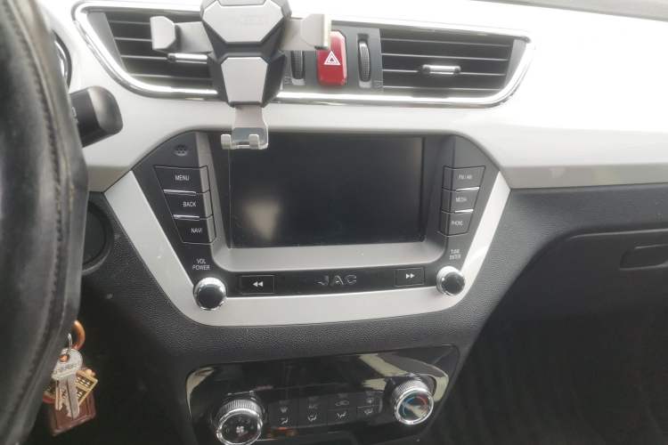 Used JAC Refine S2 2015 1.5L Manual Luxury Smart Model
