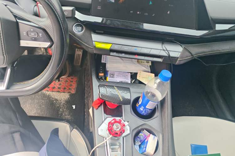 Used CHANGAN UNI-V 2022 1.5T Sport Edition
