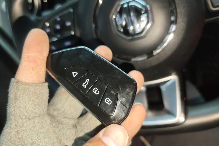 Used MG HS 2019 20T Automatic Two-Wheel Drive Luxury Edition China VI Standard