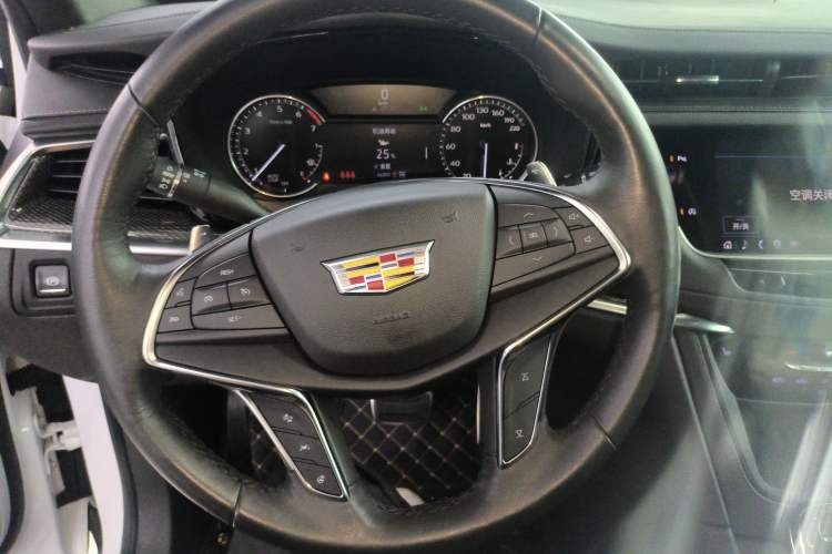 Used Cadillac XT5 2022 2.0T Four-Wheel Drive Luxury Version (Hummingbird Edition)