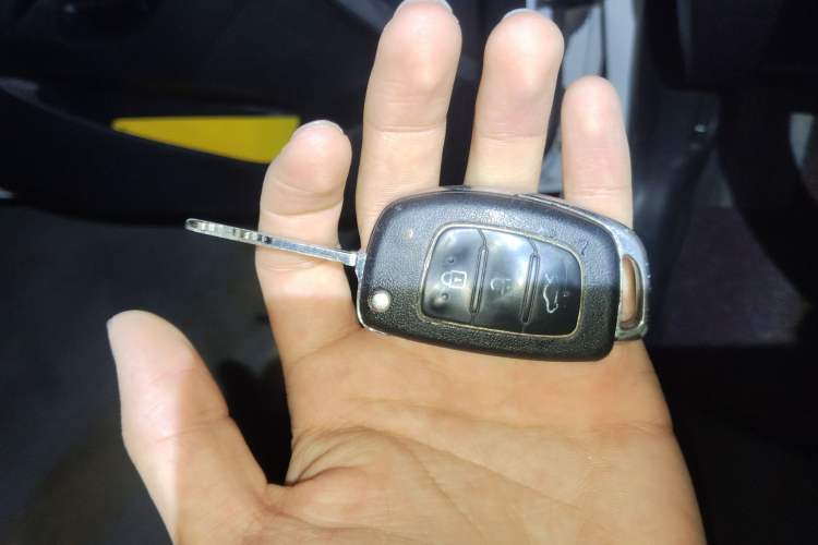 Used Hyundai Elantra (5th Generation / Langdong) 2016 1.6L Manual Fashion Edition
