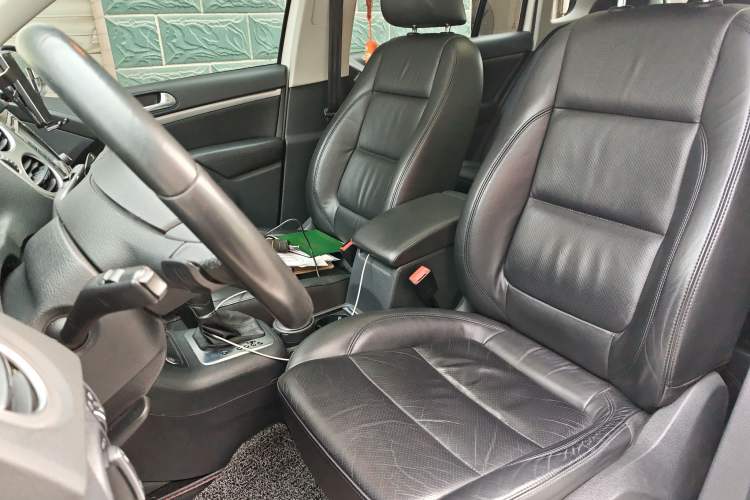 Used Volkswagen Tiguan L 2015 1.8TSI Automatic Two-Wheel Drive Luxury Model
