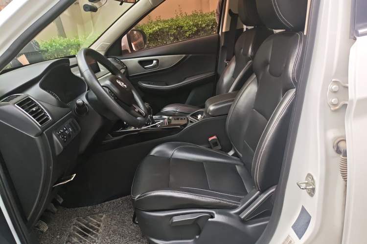 Used Dongfeng Fengon S560 2018 1.8L Manual Luxury 7-Seater Left Front Seat