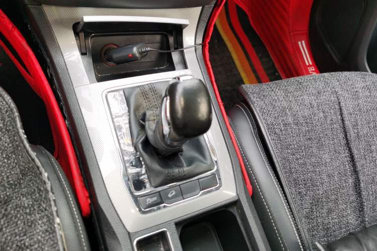 Used Roewe RX5 2020 20T Automatic 4G Connected Million Edition