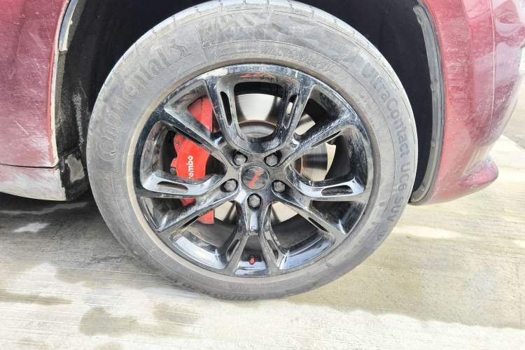 Used Jeep Grand Cherokee SRT 
