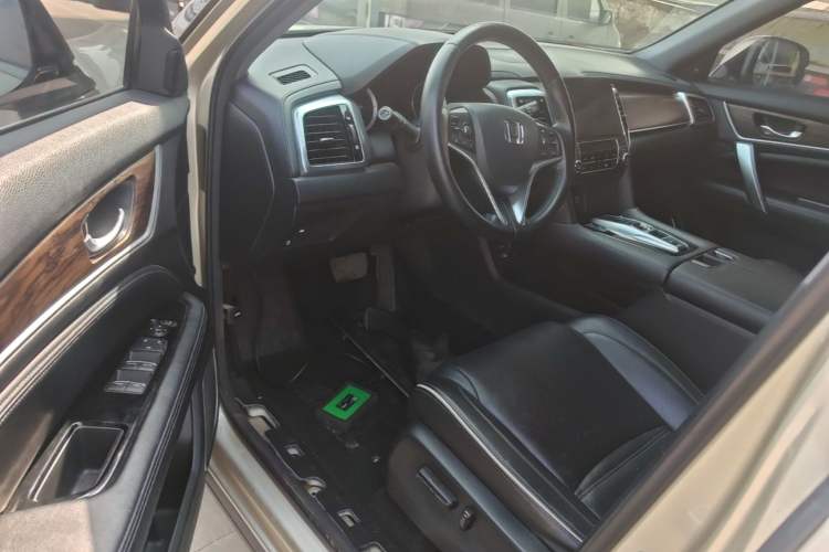 Used Honda UR-V 2017 370TURBO 2WD Prestige Edition China V Driver Seat