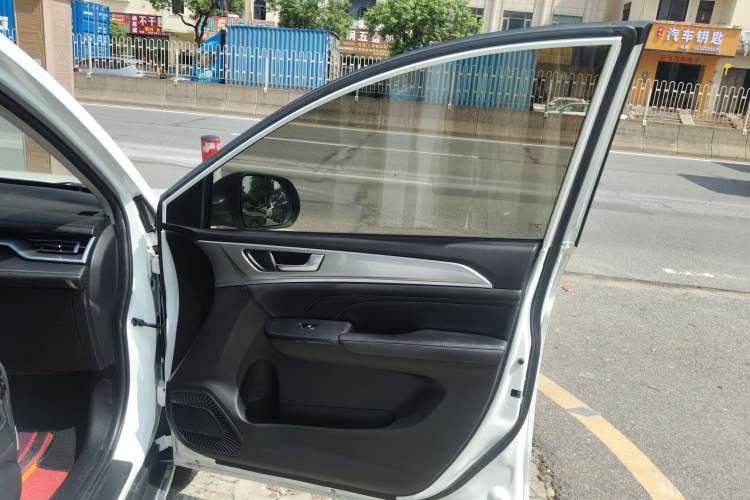 Used Haval M6 2021 PLUS 1.5T DCT Comfort Edition