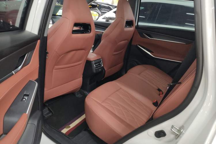 Used CHANGAN CS75 PLUS 2024 3rd Generation Champion Edition 2.0T Intelligent Drive Performance Model