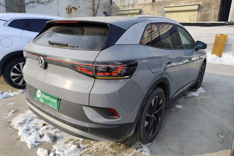 Used Volkswagen ID.4 CROZZ 2022 Long-Range PURE+ Edition