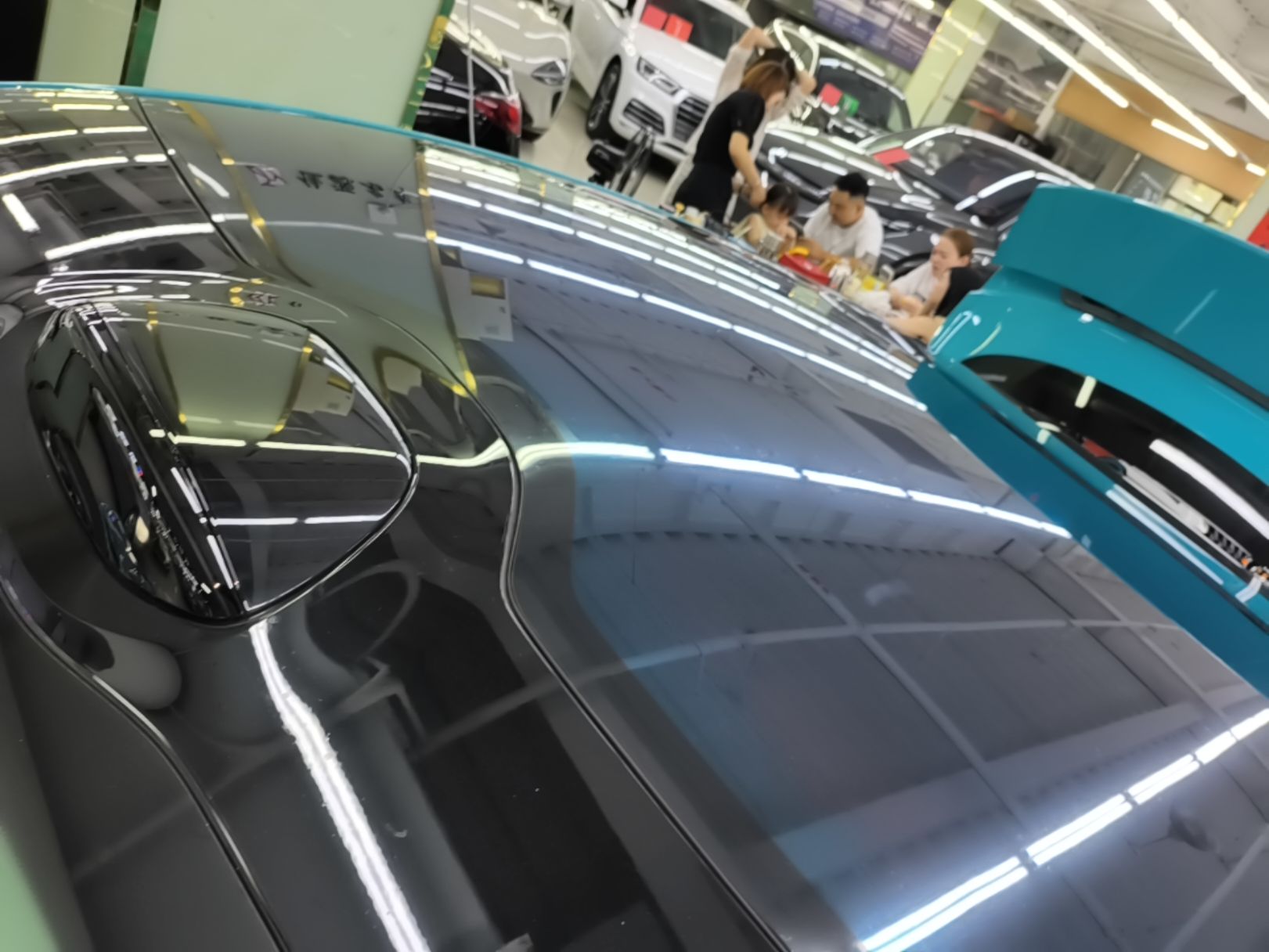 Xiaomi Auto SU7 2024 Four-Wheel-Drive Max Founder's Edition — снимка 7