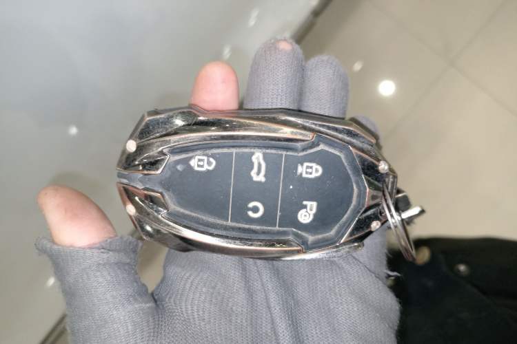 Used Dongfeng Aeolus Huge 2022 Mach Power 1.5T DareDrive Edition · Smart
