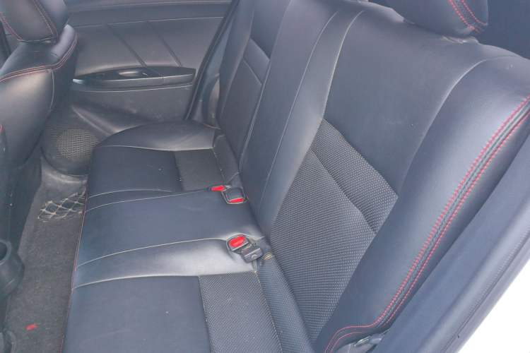 Used Toyota YARiS L Zhi Xuan 2016 Revised 1.5E CVT Charming Edition