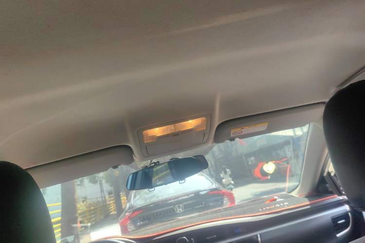 Used Toyota Corolla 2017 Revised Version 1.6L S-CVT GL