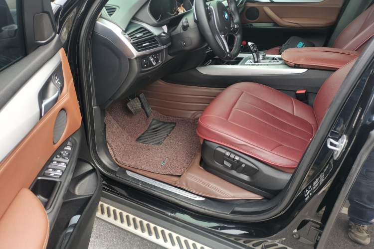 Used BMW X5  Driver Seat