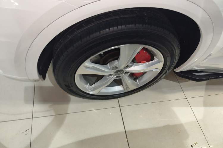 Used Audi Q5L 2018 40 TFSI Prestige Edition China V