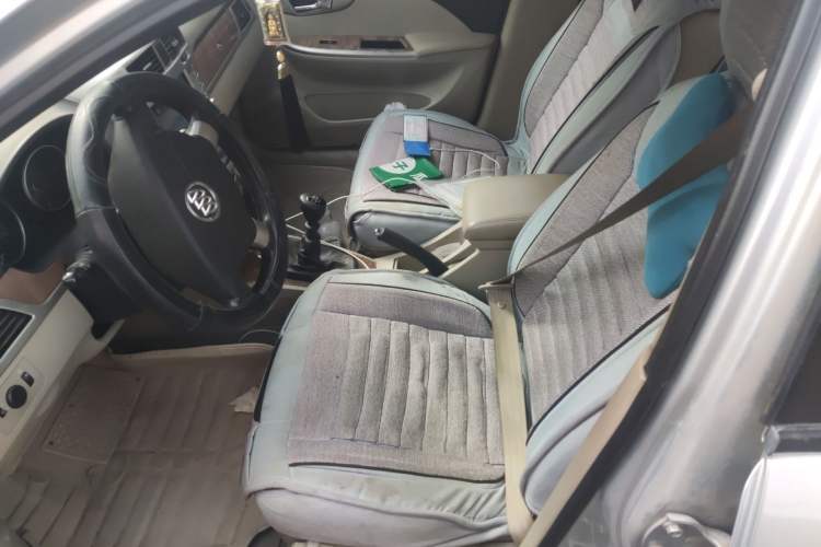 Used Buick Excelle 2015 1.5L Manual Classic Trim