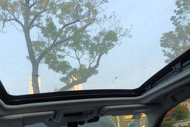 Used Subaru Forester 2016 2.0i Fashion Navigation Edition
