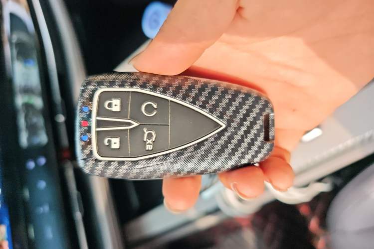 Used CHANGAN UNI-K iDD 2023 Smart Electric iDD 1.5T 135km Smart Leading Model Vehicle Key