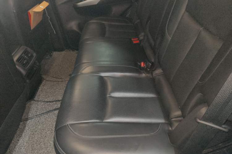 Used Nissan Terra 2020 2.5L XL Upper Automatic Two-Wheel Drive Luxury Edition
