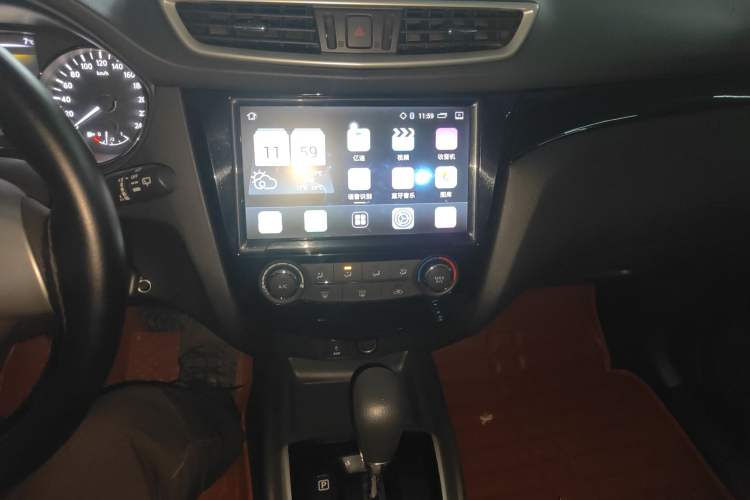 Used Nissan Qashqai 2016 2.0L CVT Elite Edition
