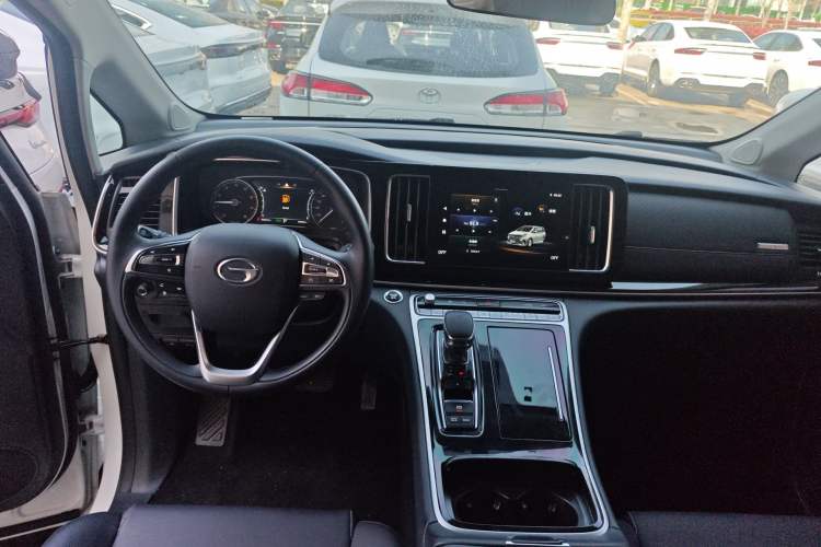 Used GAC Trumpchi M8 2023 Lingxiu Series 390T Luxury Edition
